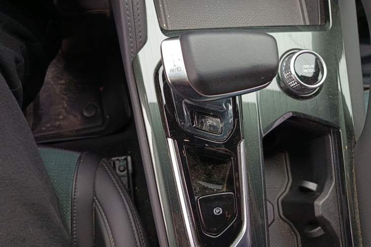 Used Geely Auto Monjaro L 2021 2.0TD DCT EVO Two-Wheel Drive Prestige Version
