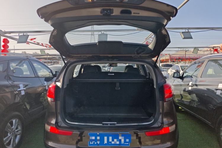 Used Kia Sportage R 2015 2.0L Automatic Two-Wheel Drive DLX Model
