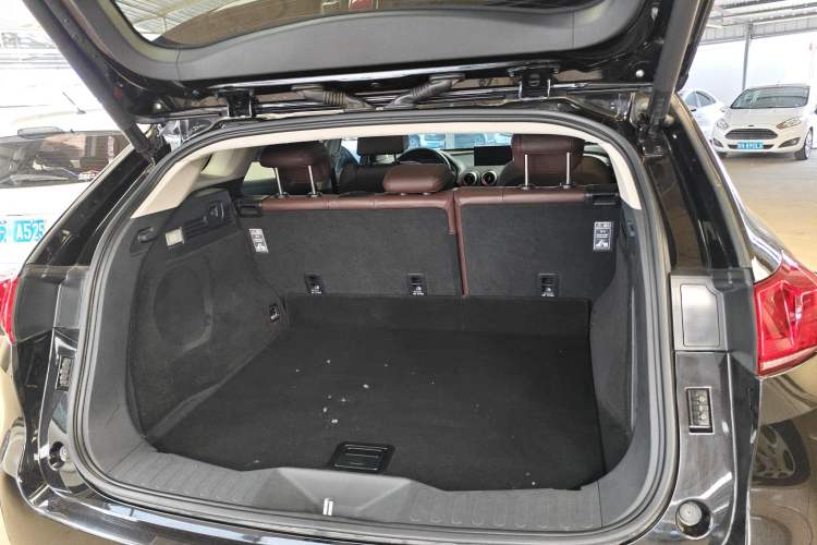 Used Wey VV7 2017 2.0T Flagship Model
