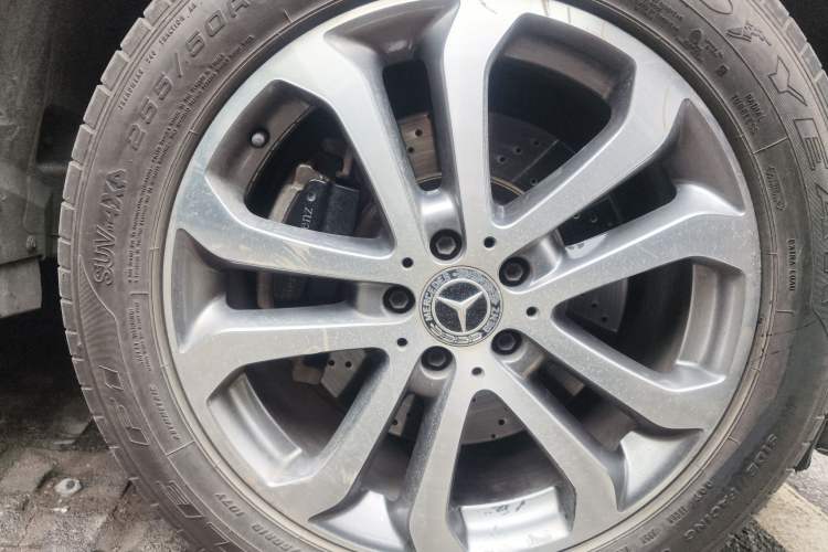 Used Mercedes-Benz GLE 2017 GLE 320 4MATIC Luxury Model