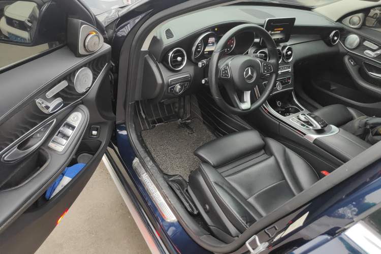 Used Mercedes-Benz C-Class 2017 Facelift C 200 L Sport Edition