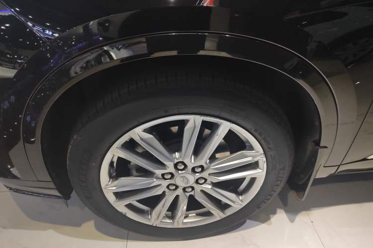 Used Cadillac XT6 2022 2.0T Six-Seater Two-Wheel-Drive Luxury Version