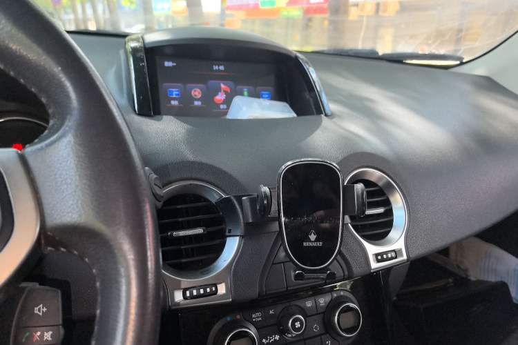 Used Renault Koleos 2014 2.5L 4x4 Comfort Edition