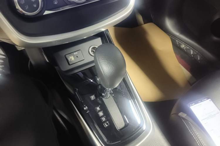 Used Nissan Tiida 2021 1.6L CVT Cool Edition