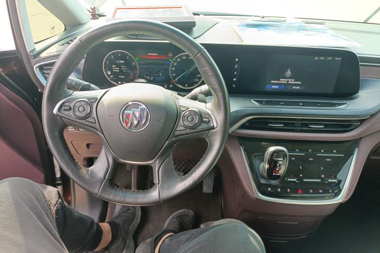 Used Buick GL8 2022 Avenir Aivia Six-Seat Deluxe Edition