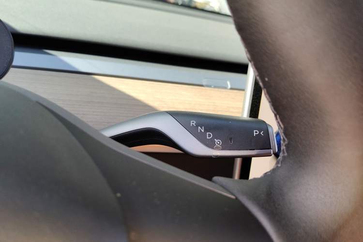 Used Tesla Model Y 2022 Long-Range All-Wheel-Drive Version