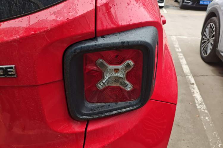 Used Jeep Renegade 2017 180T Automatic High-Energy Version
