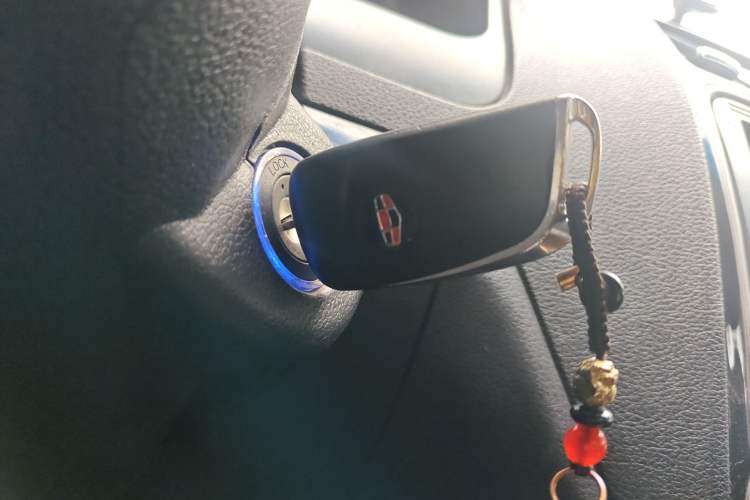 Used Geely Auto Classic Emgrand 2013 Hatchback 1.5L Manual Entry-Level Model Vehicle Key