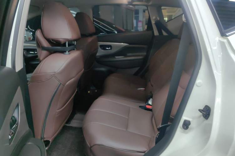 Used Nissan Murano 2021 2.5L XE Two-Wheel Drive Elite Edition Left Rear Seat