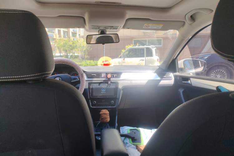 Used Skoda Rapid 2022 1.5L Automatic Comfort Edition
