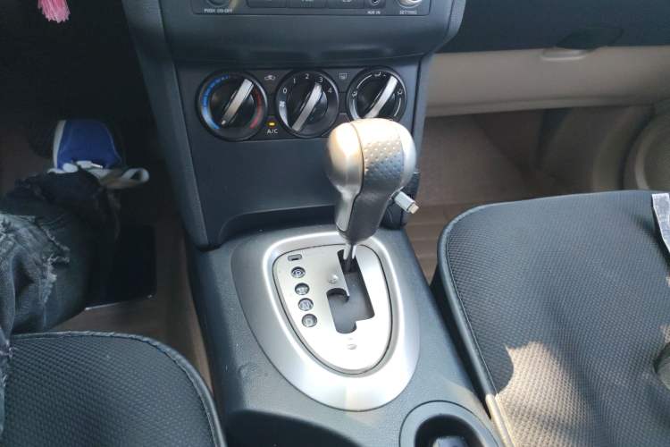 Used Nissan Qashqai 2012 2.0 XL Fire CVT 2WD
