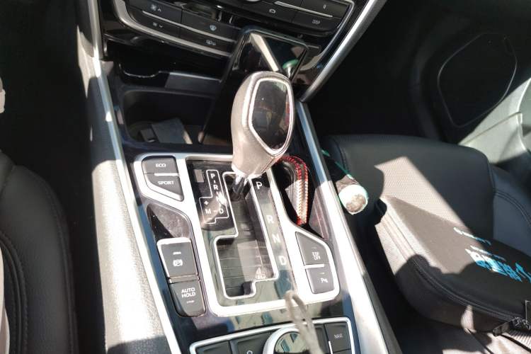 Used Geely Auto Emgrand GT 2017 1.8T Luxury Model
