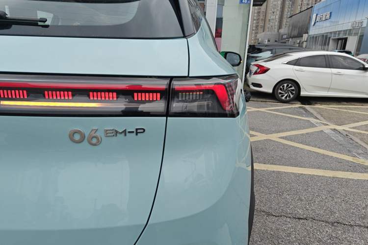 Used Lynk & Co 06 EM-P 2023 EM-P 126 Long-Range Halo