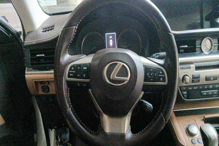 Used Lexus ES 2016 200 Midnight Special Limited Edition