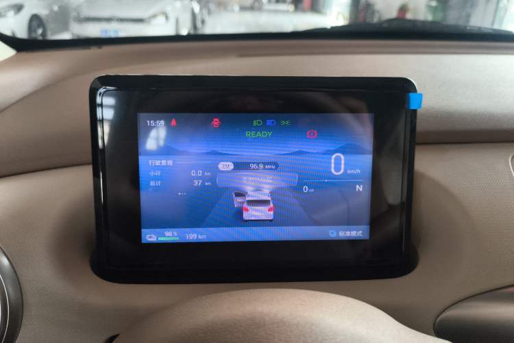 Used Wuling Hongguang MINIEV 2025 Four-Door Version Advanced Edition
