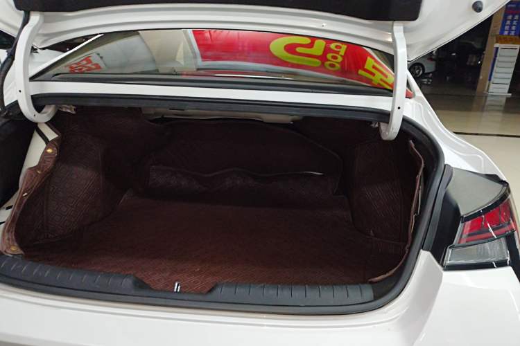 Used Hyundai Elantra 2021 1.5L CVT LUX Prestige Edition