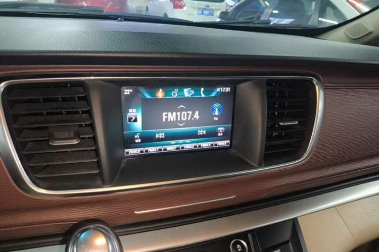 Used Buick GL8 2017 25S Prestige Version China V Standard
