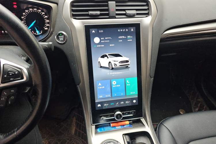 Used Ford Mondeo 2020 EcoBoost 180 Stylish Model Audio And AC Panel