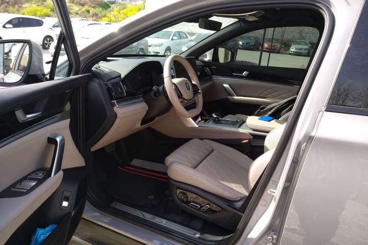 Used BYD Tang New Energy 2025 Intelligent Driving Version DM-i 115KM Flagship Edition