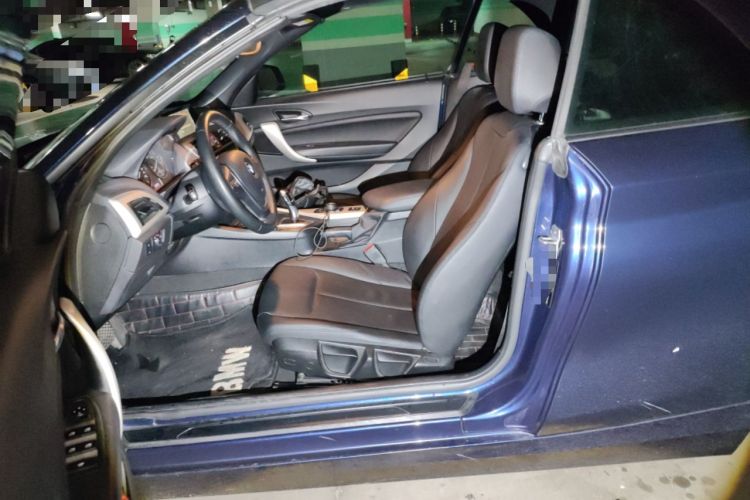 Used BMW 2 Series 2015 218i Convertible Coupe Left Front Seat