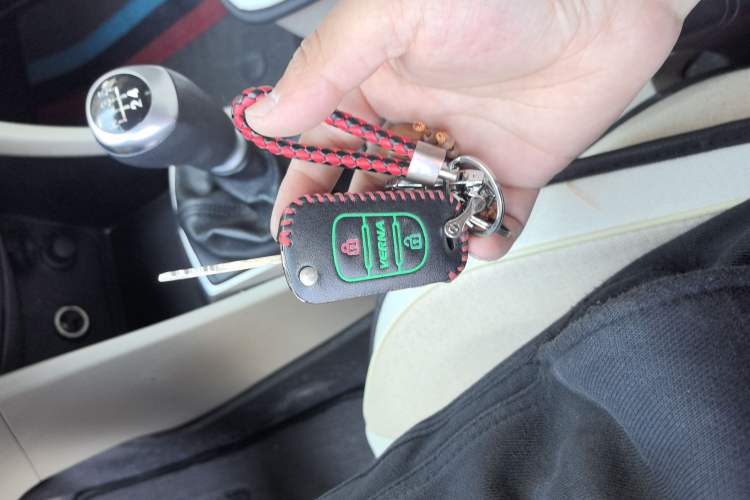 Used Hyundai Verna (older generation) 2016 1.4L Manual Smart GLS Trim
