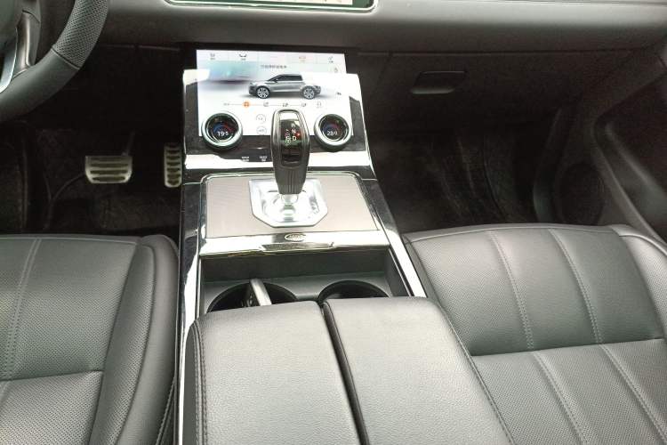 Used Land Rover Range Rover Evoque 2020 249 PS R-DYNAMIC SE Sport Technology Edition