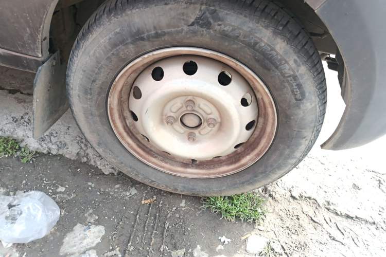Used Jinbei Hiace X30 2020 1.5L Van Super-Enjoyment Model China VI Standard SWC15M Right Front Wheel Hub