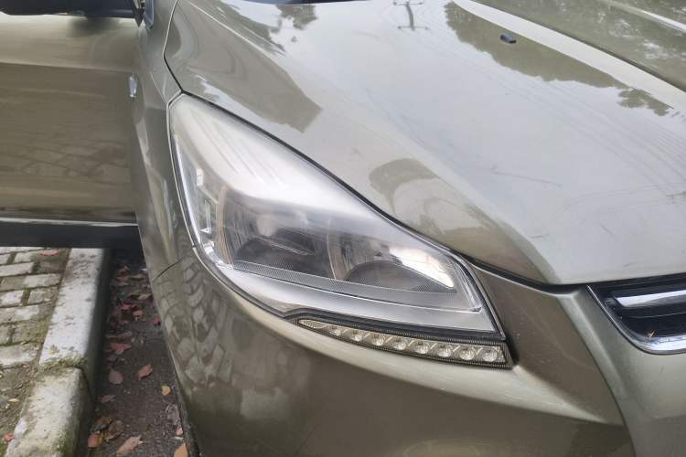 Used Ford Kuga 2015 1.5L GTDi Four-Wheel-Drive Elite Model