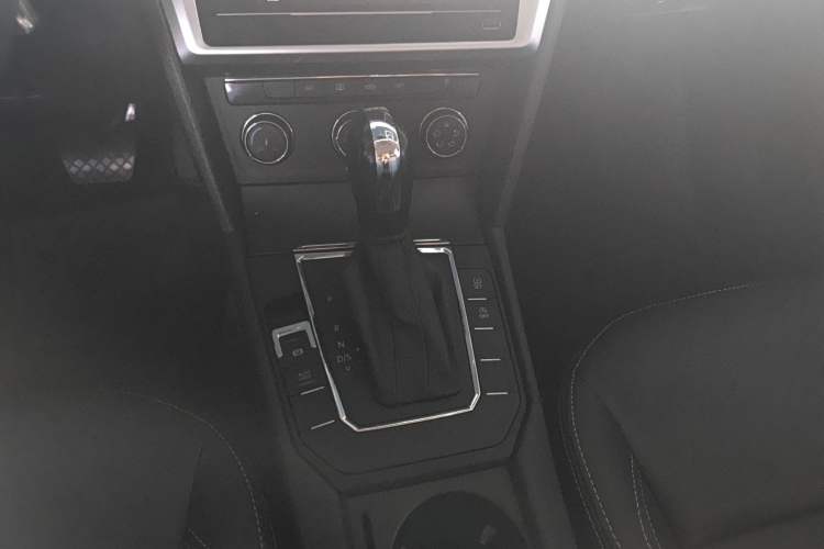 Used Volkswagen Lamando 2021 230TSI DSG Fashion Edition
