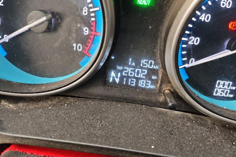 Used Karry Youyou EV 2021 Van SQR5039 Odometer Close Up