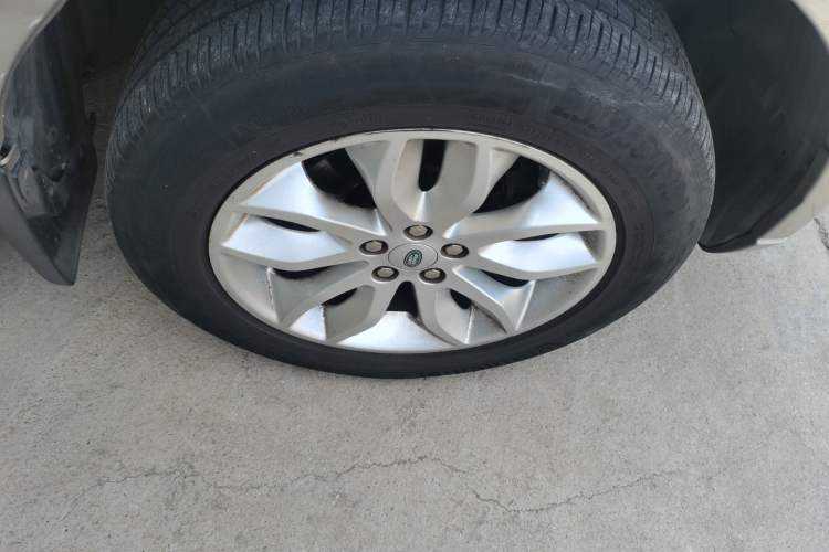 Used Land Rover Freelander 2 2011 3.2L i6 HSE Gasoline Edition
