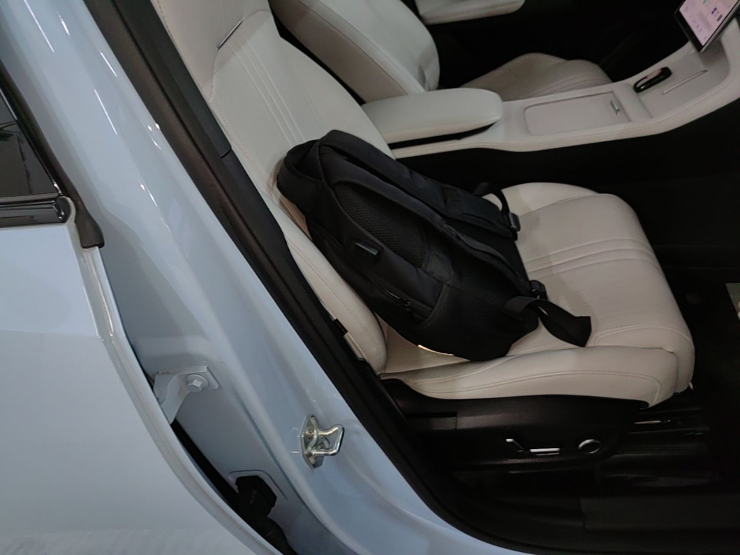 Geely Galaxy L7 2023 1.5T 115 km Starship — снимка 19
