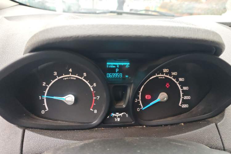 Used Ford EcoSport 2013 1.5L Automatic Fashion Model
