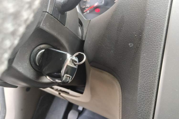 Used Ford Focus 2013 Sedan Classic 1.8L Manual Base Model