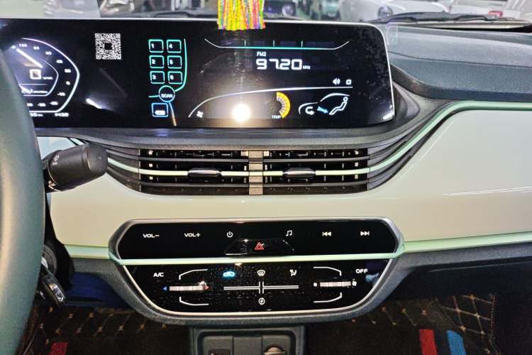 Used Oshan Benni E-Star 2022 Qingxin Edition Colorful Model Lithium Iron Phosphate