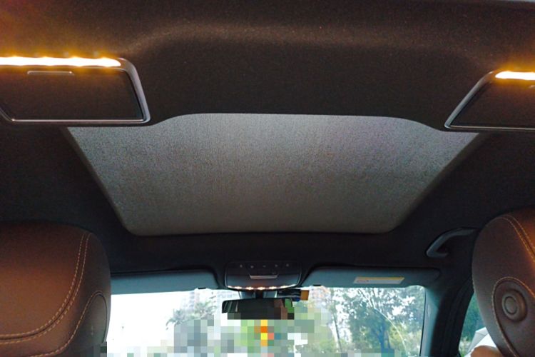 Used Mercedes-Benz GLC 2020 Facelifted GLC 260 L 4MATIC Dynamic Edition Headliner