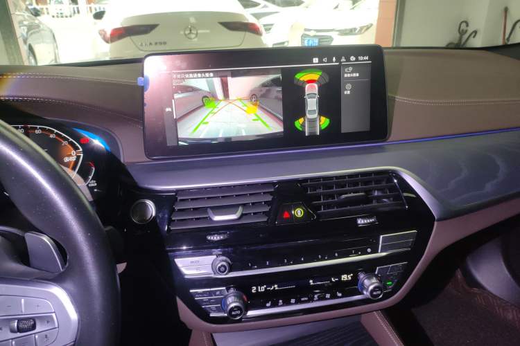 Used BMW 5 Series 2023 Restyled 530Li Leading Edition M Sport Package