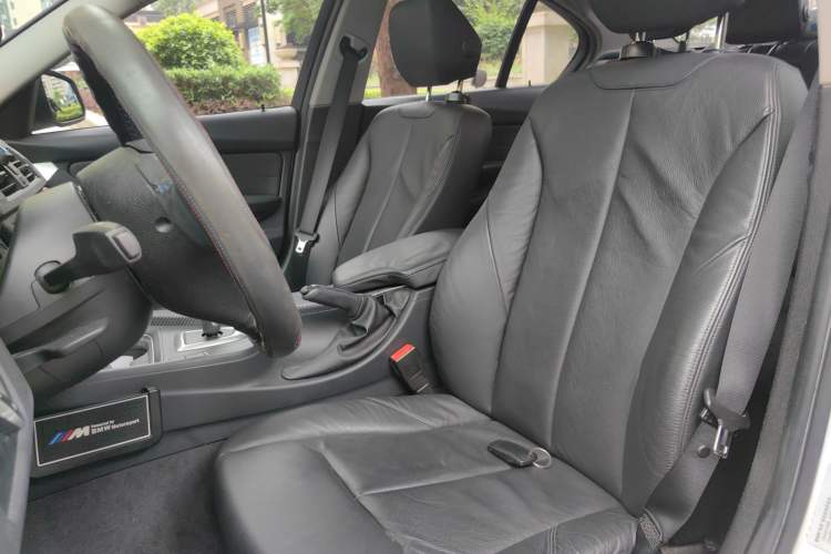 Used BMW 3 Series 2014 320i Sport Edition