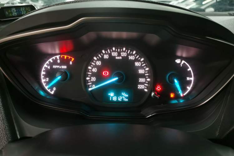 Used Ford Escort 2015 1.5L Manual Comfort Model
