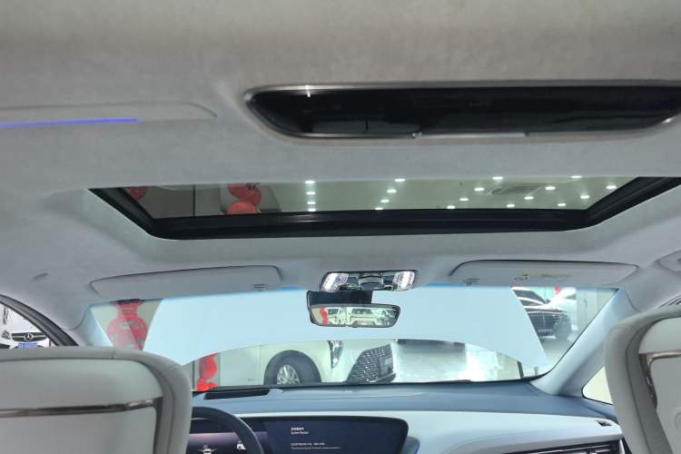 Used Buick Century 2023 2.0T Six-Seater Yinshi Edition