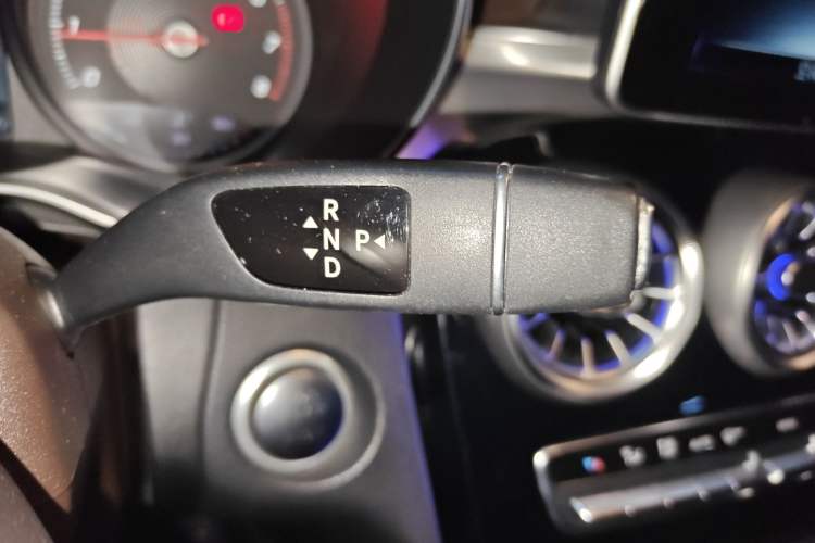 Used Mercedes-Benz GLC Coupe 2017 GLC 200 4MATIC Coupe SUV
