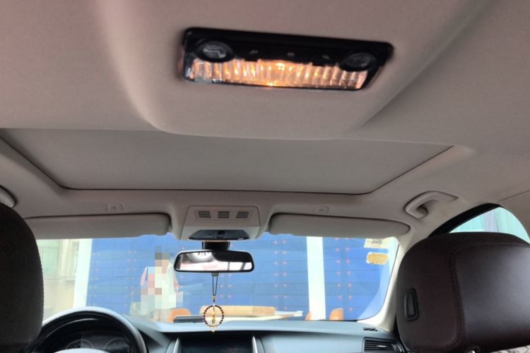 Used BMW 5 Series 2014 525Li Luxury Design Package Headliner