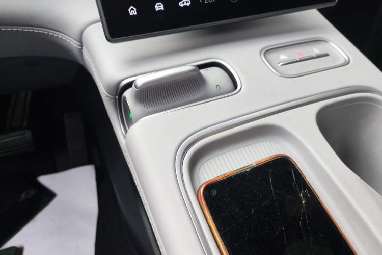 Used Nio EC6 2023 75 kWh
