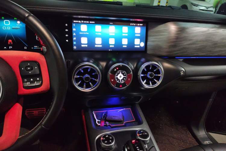 Used Tank 300 2021 Off-Road Edition 2.0T Conqueror Audio And AC Panel