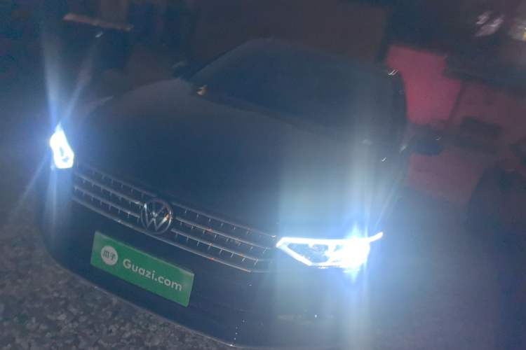 Used Volkswagen Magotan 2023 2 Million Units Limited Edition 330TSI DSG Leading Version