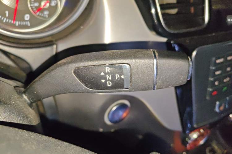 Used Mercedes-Benz GLE Coupe 2015 GLE 400 4MATIC Coupe SUV Gear Lever