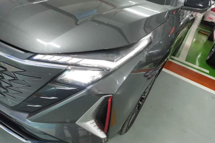 Used Oshan Z6 2023 Blue Whale 1.5T DCT Smart Edition