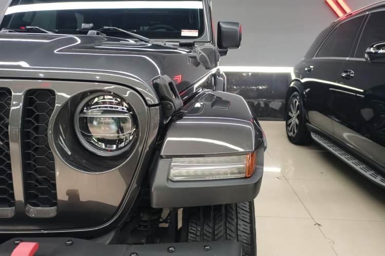 Used Jeep Wrangler New Energy 2021 Four-Door 2.0T 4xe Sahara Left Front Headlight