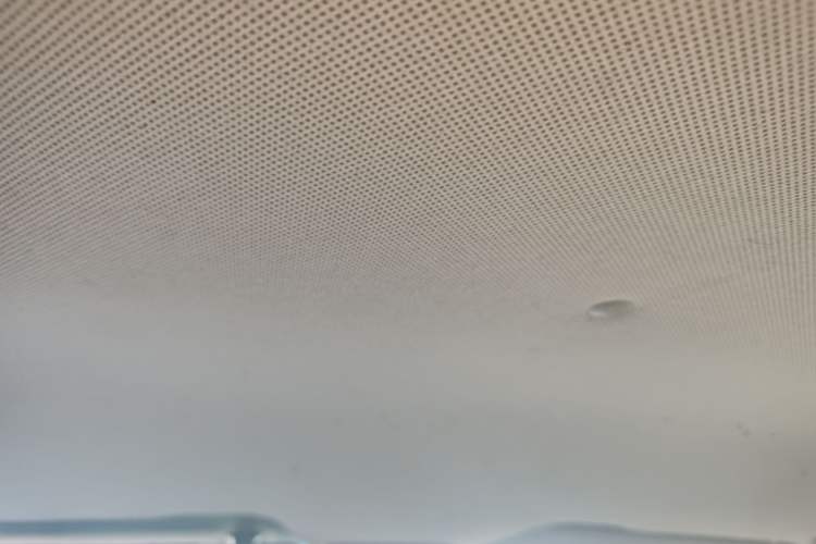 Used Baojun 310 2016 1.2L manual Comfort trim level