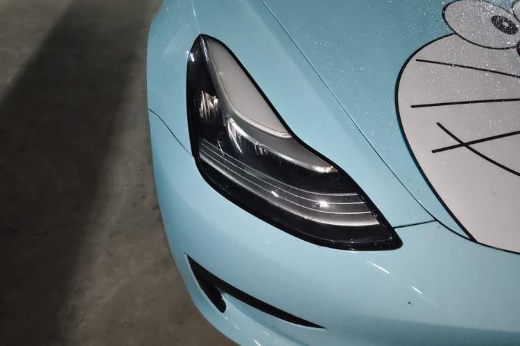 Used Tesla Model 3 2019 Standard Range Rear-Drive Upgraded Version
